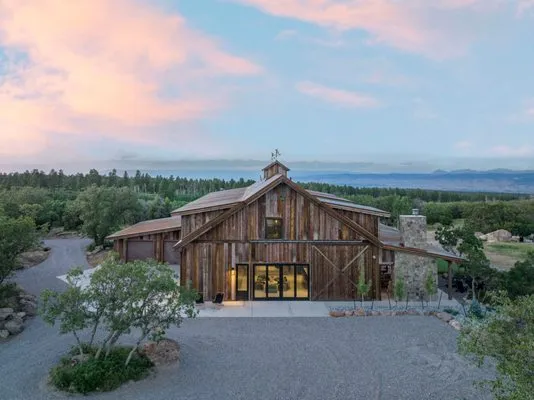 Elevate Scapes and Stone