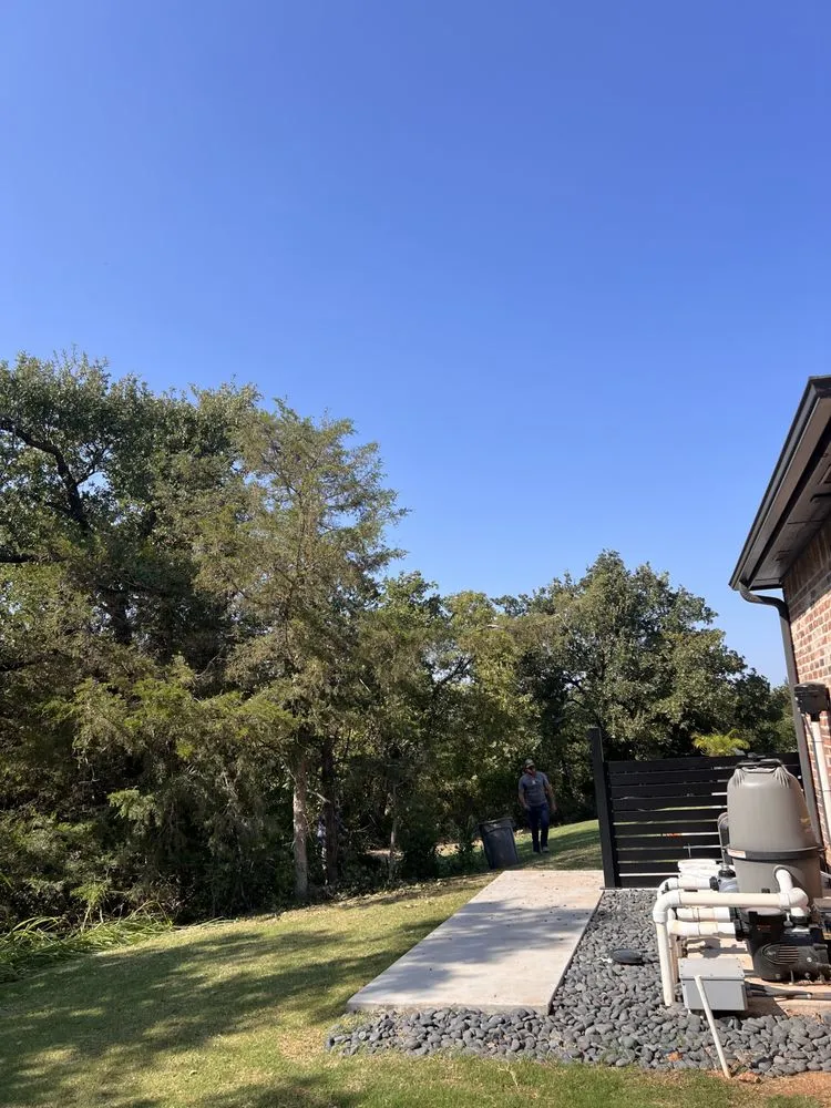 Top-rated lawn care service in Oklahoma City, OK - Elevate Tree Service And Landscaping