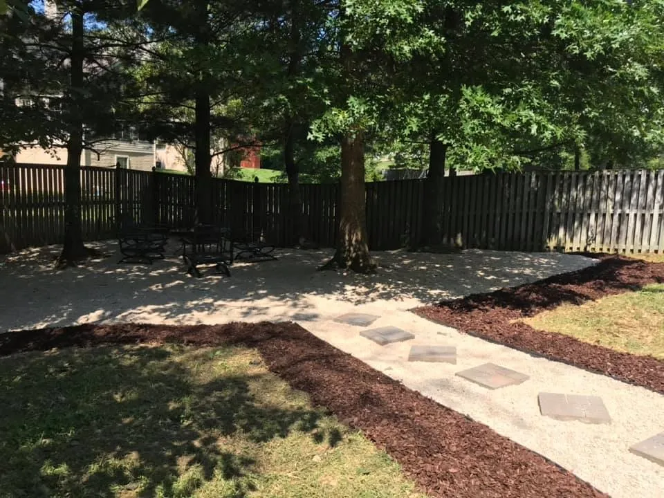 Top-rated lawn mowing service for homes in Silver Spring, MD by Elevate Vanguard