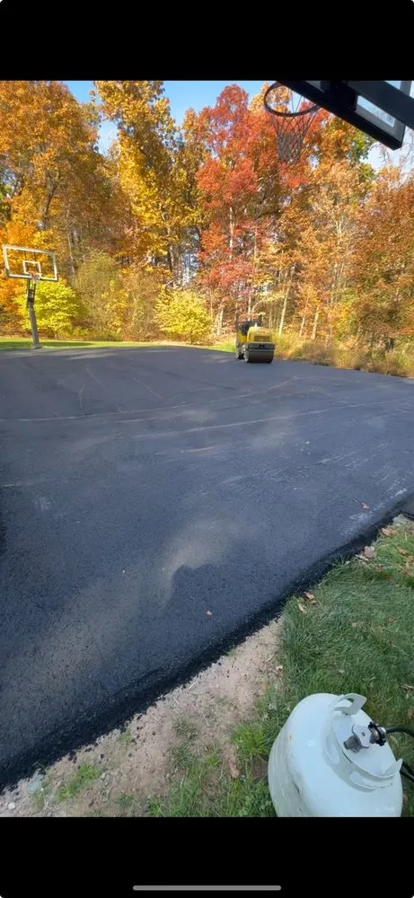 Top-rated lawn mowing service experts serving Avon, CT - Elevated Earthwork