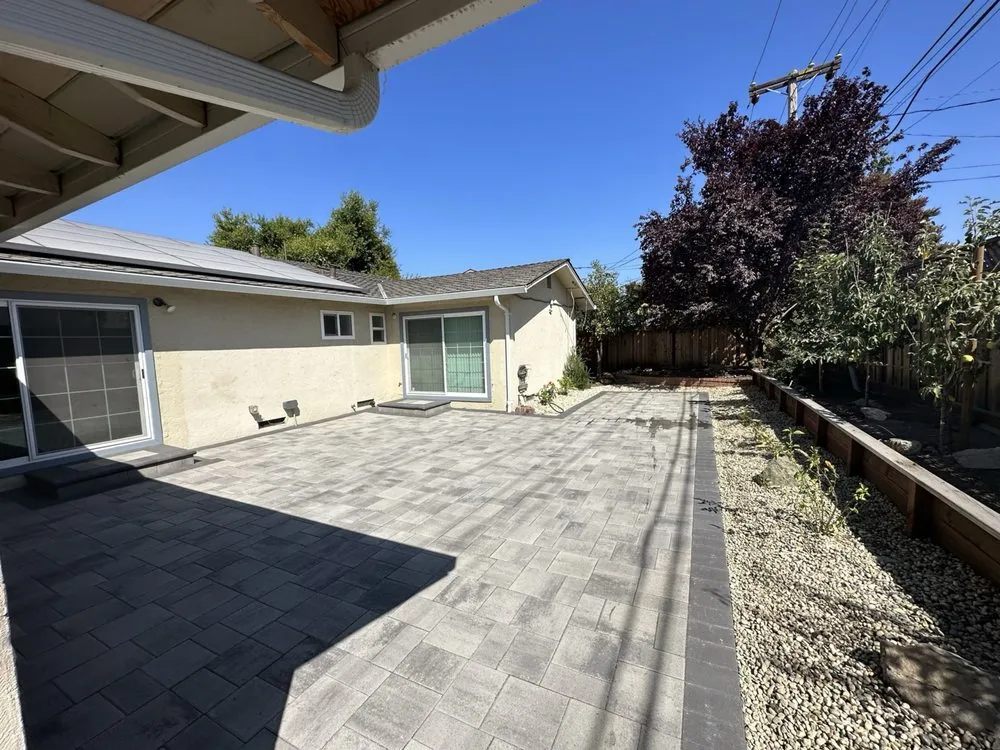 Affordable lawn mowing service for residential properties in Santa Clara, CA by Elevated Landscape