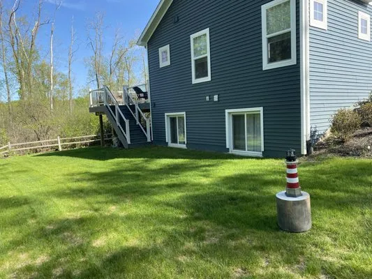 Elevated Lawn Experts Logo