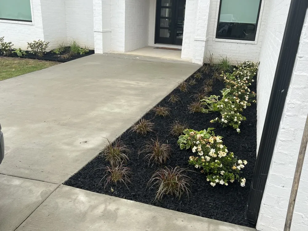 Trusted garden landscaping experts serving Sheridan, AR - Eleven Oaks Landscaping