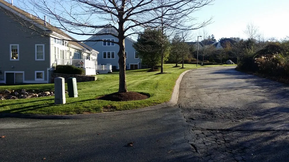 Affordable lawn mowing service experts serving New Bedford, MA - Elf's Landscape