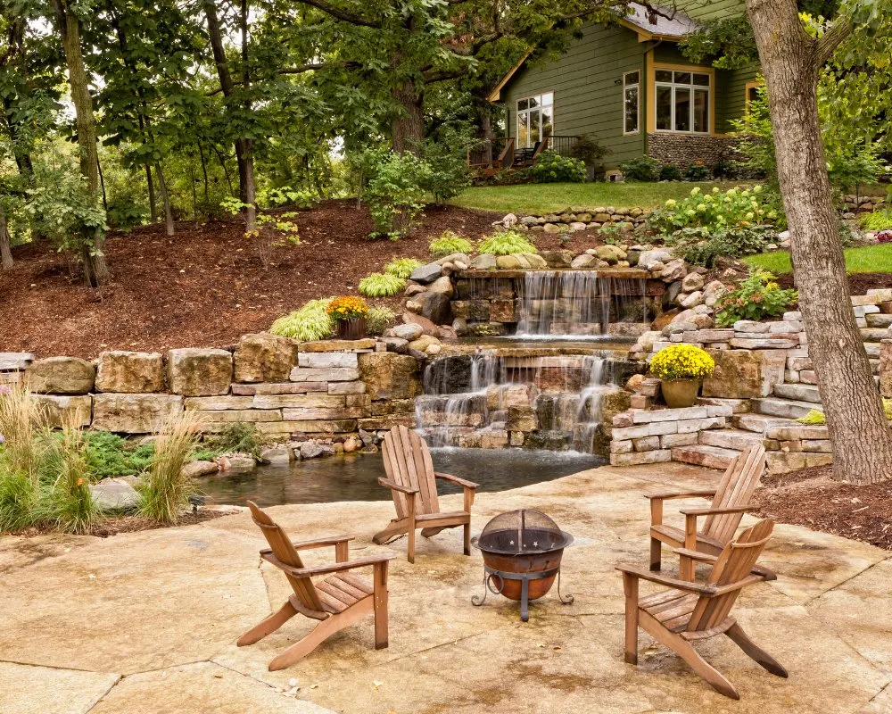 Reliable yard cleanup service experts serving Manor, TX - Elgin Landscaping, Tree & Lawn