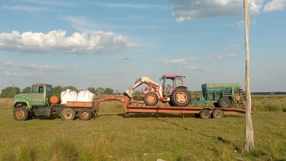 Top-rated lawn mowing service in Wauchula, FL by ELH Farms