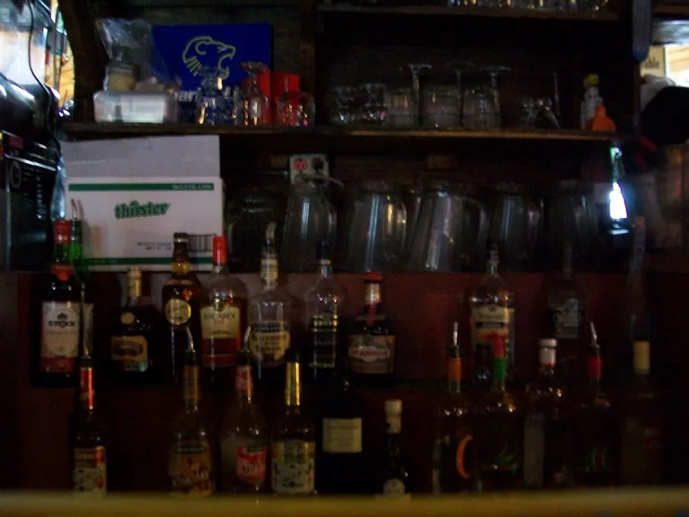 Reliable yard maintenance for year-round maintenance in Hemet, CA by Eli Duran Concrete