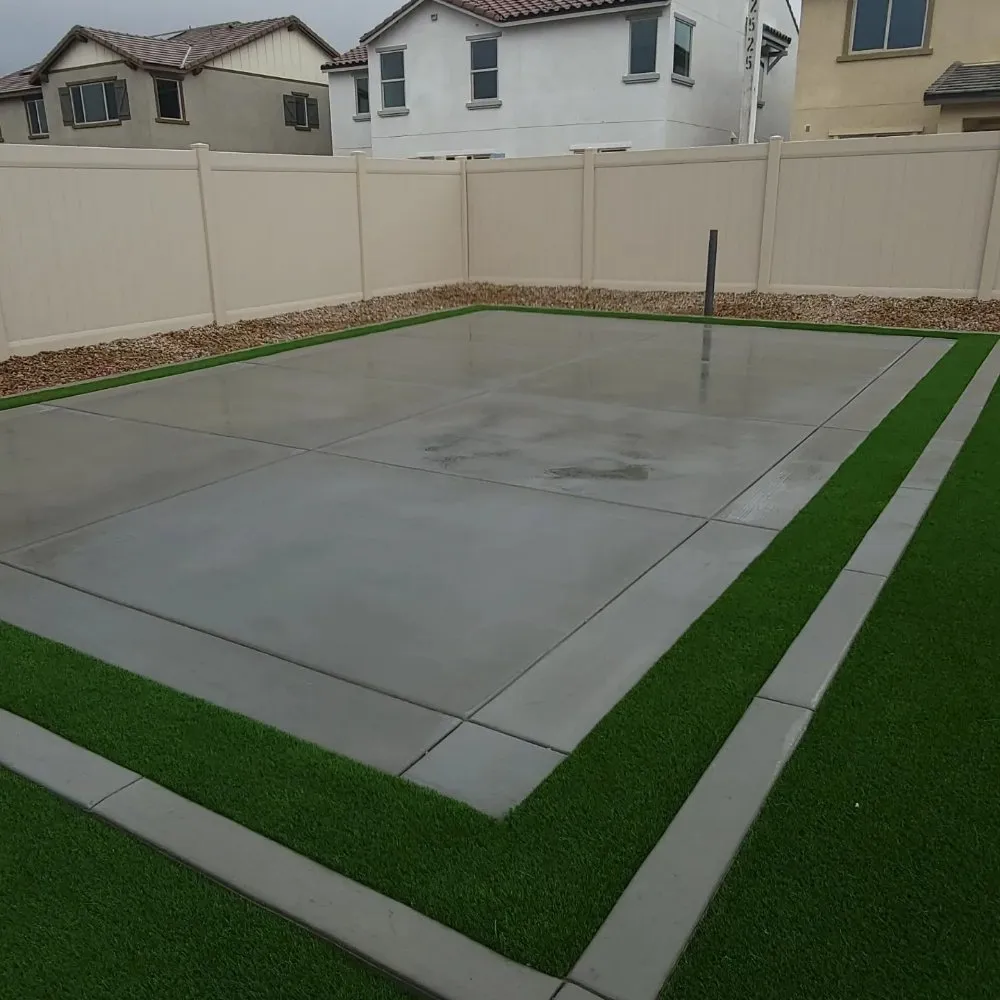 Custom yard maintenance for homes in Hemet, CA by Eli Duran Concrete