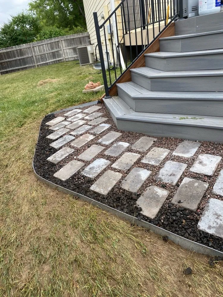 Top-rated yard cleanup service in Aurora, CO by ELIAS Landscaping Services