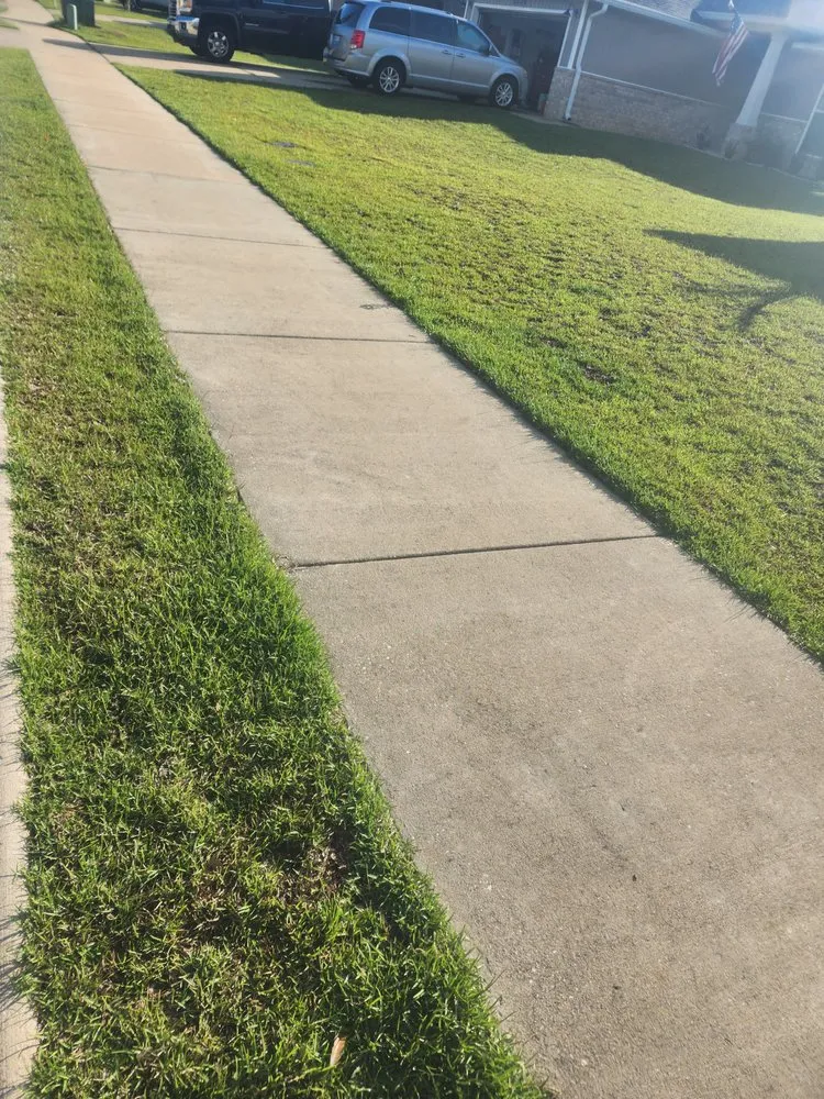 Trusted landscape design for residential properties in Milton, FL by Elijah's Exterior