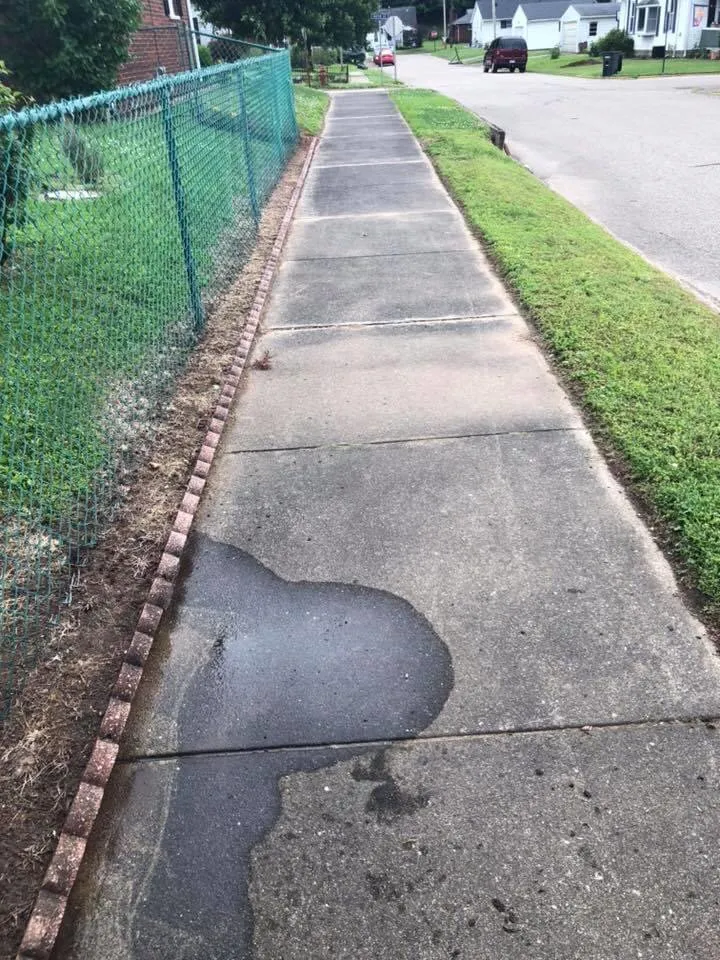 Reliable outdoor landscaping with custom design across Fayetteville, WV - Elijah‘s Lawn Sculpting