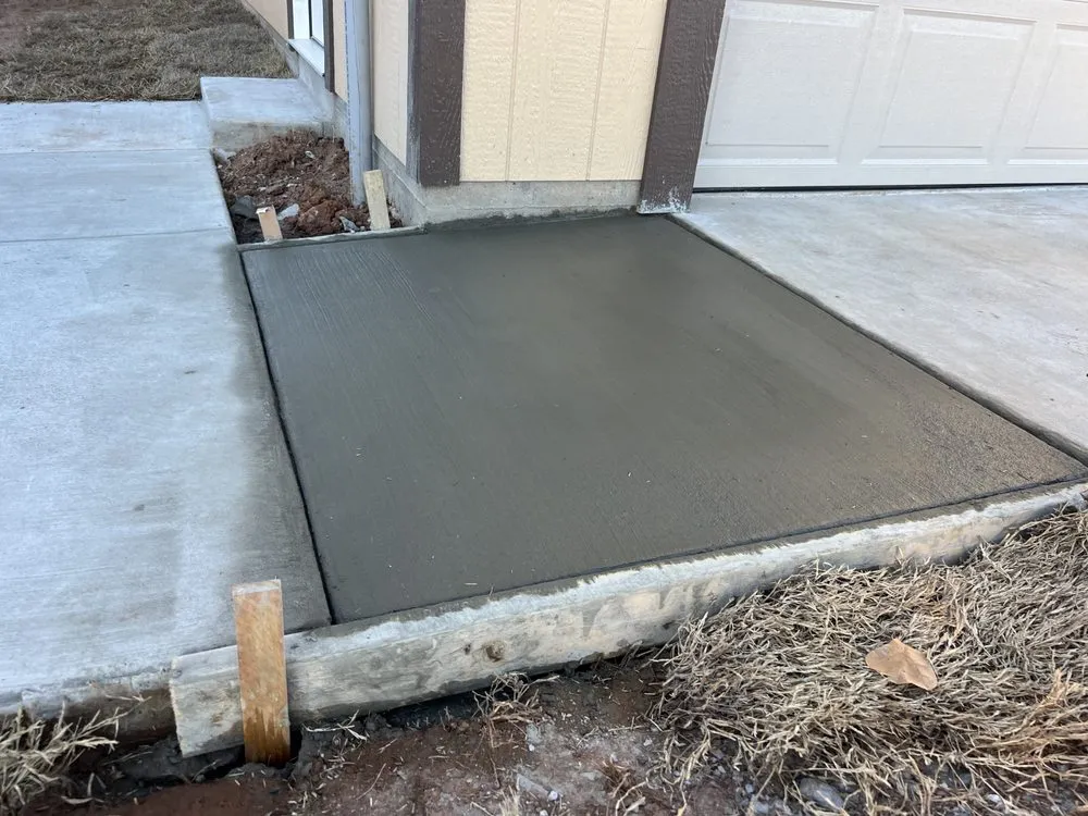 Affordable landscape design for beautiful yards across Moore, OK - Elion Landscaping & Tree Service