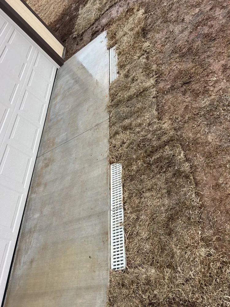 Custom residential landscaping for residential properties in Moore, OK by Elion Landscaping & Tree Service