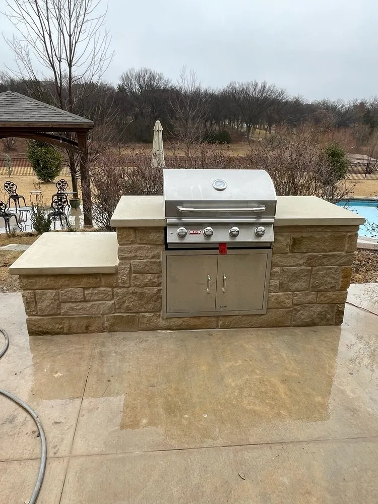 Local garden landscaping in Moore, OK - Elion Landscaping & Tree Service