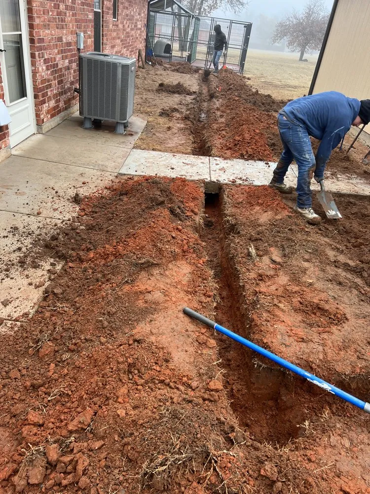 Custom yard maintenance for homes across Moore, OK - Elion Landscaping & Tree Service