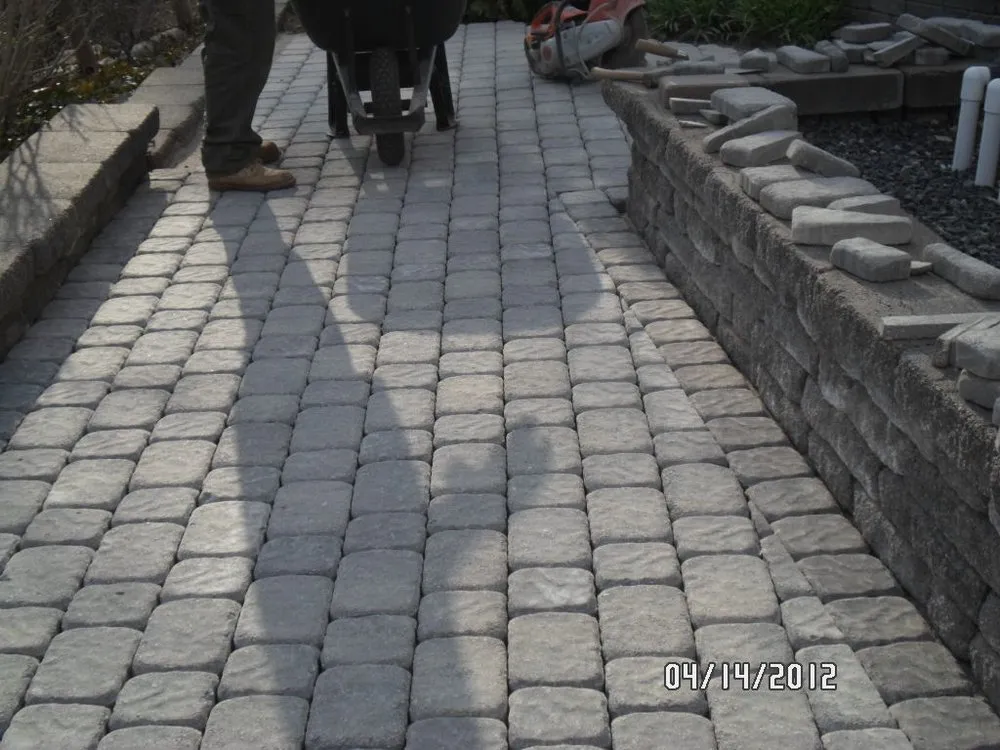 Affordable yard cleanup service experts serving Framingham, MA - Elios Landscaping