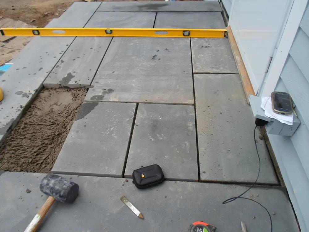 Affordable lawn care service for residential properties across Framingham, MA - Elios Landscaping