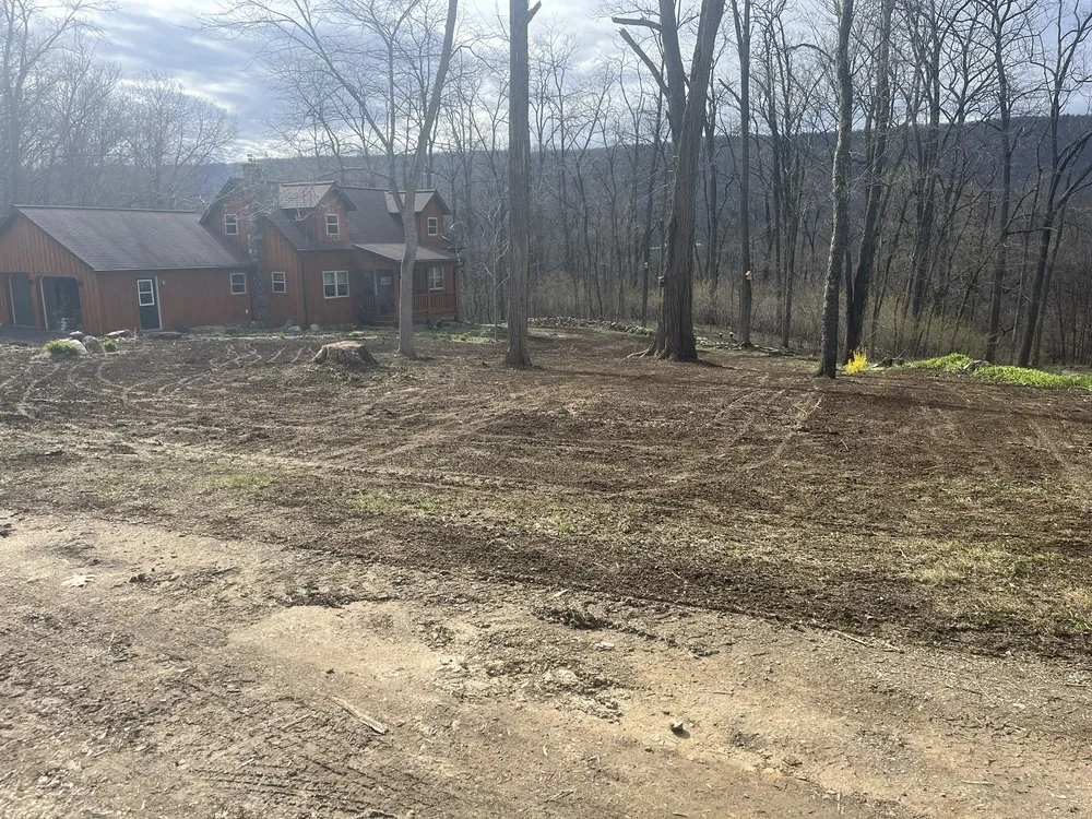 Expert yard cleanup service in Mifflintown, PA - Eli’s Landscaping & Services