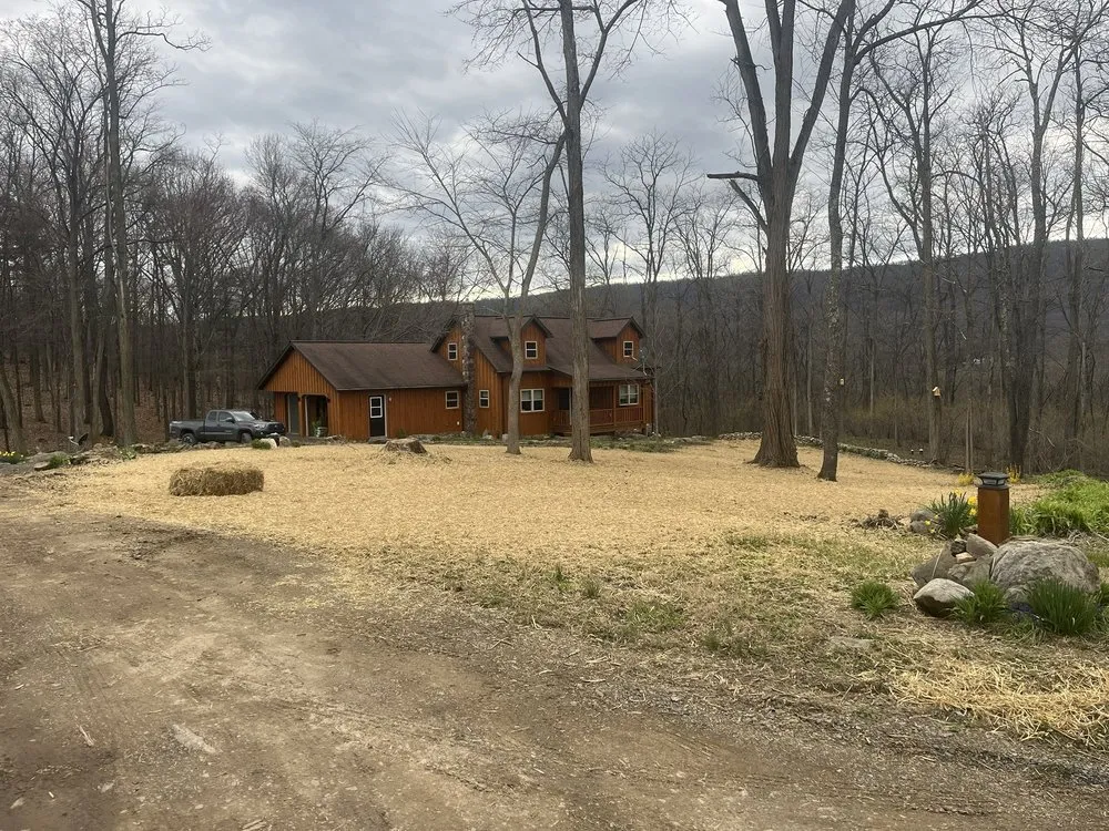 Local yard cleanup service in Mifflintown, PA by Eli’s Landscaping & Services