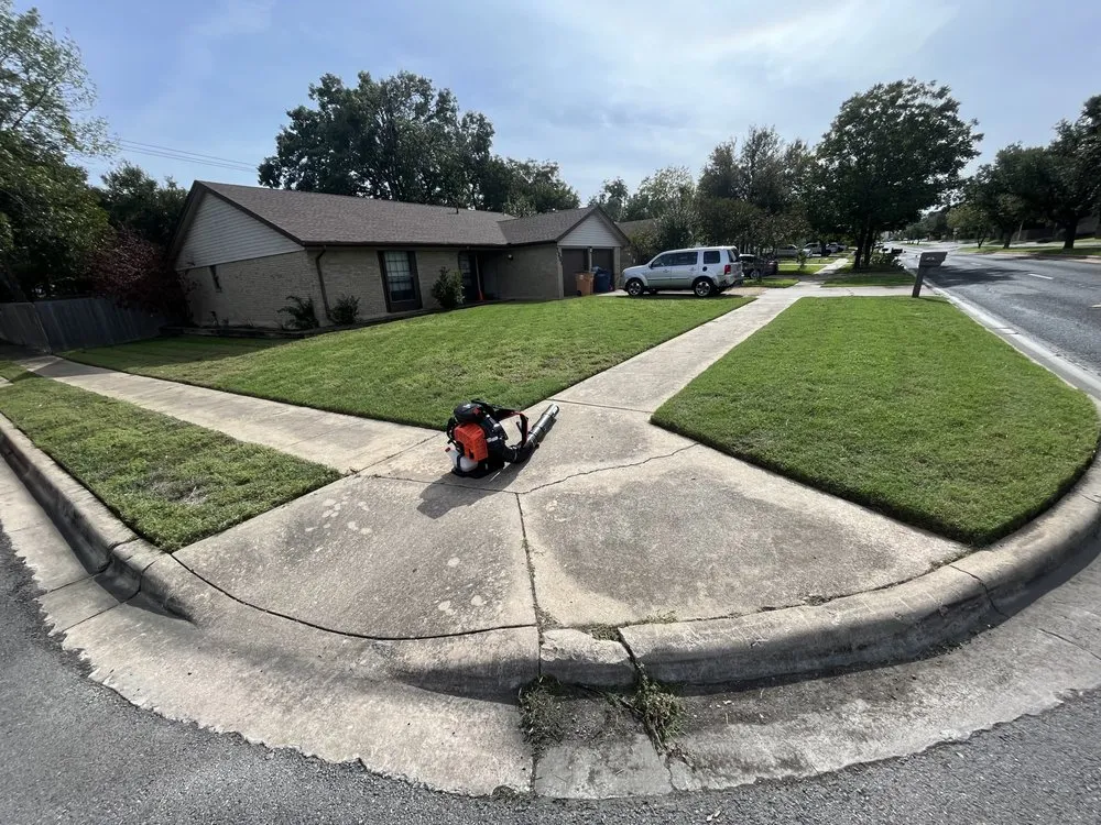 Trusted lawn care service for homes in Austin, TX by Eli’s Lawn Care