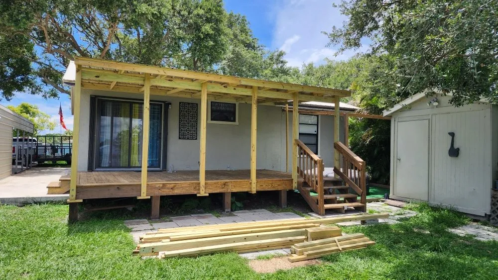 Expert lawn care service in Okeechobee, FL - Eli's Lawn Care