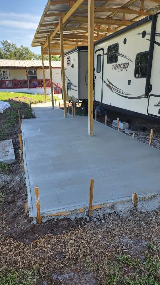 Reliable garden landscaping in Okeechobee, FL by Eli's Lawn Care