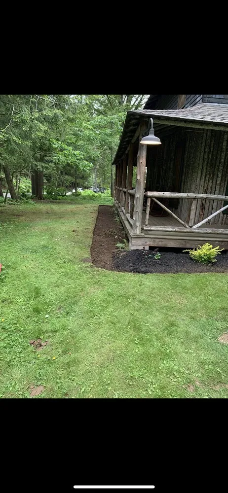 Trusted landscaping services experts serving Cleveland Heights, OH - Elis Lawn Works