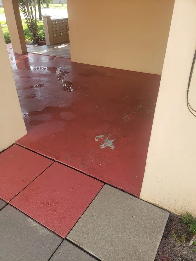 Professional garden landscaping experts serving Plantation, FL - Eli's Maintenance