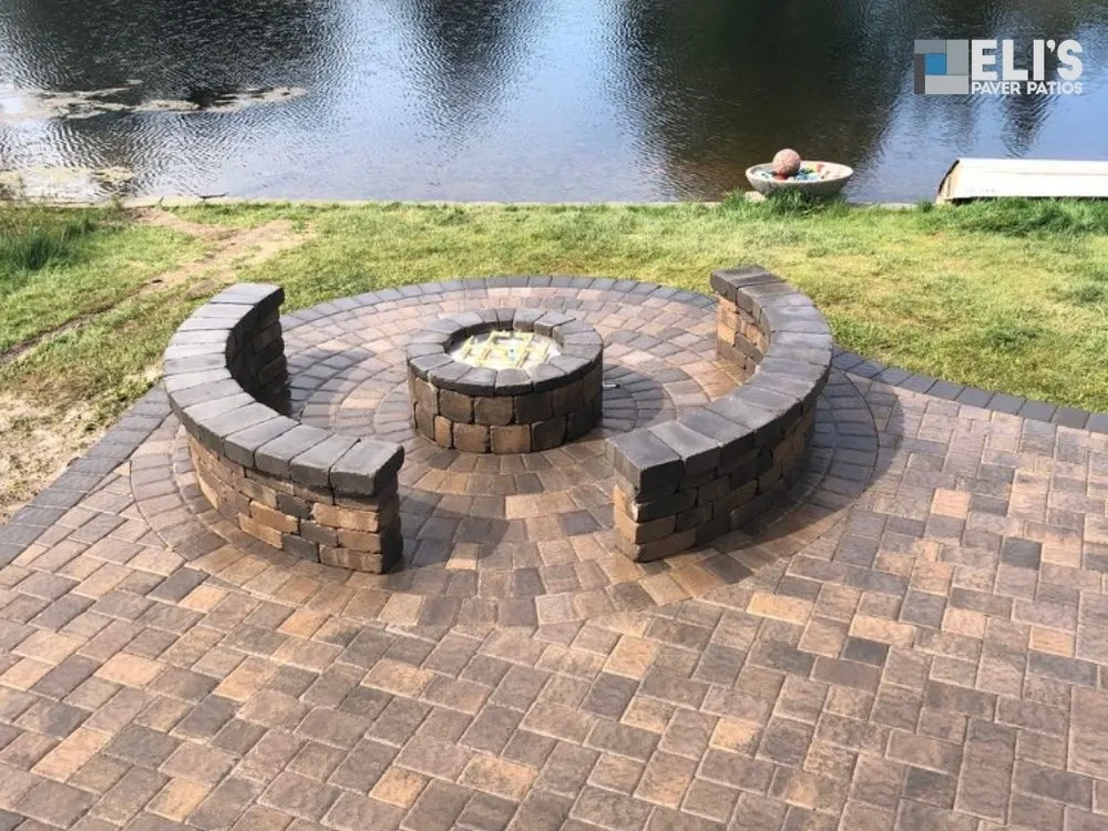 Affordable lawn mowing service for beautiful yards across Tacoma, WA - Eli's Paver Patios