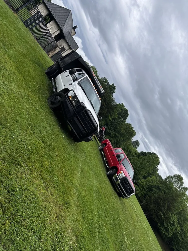 Expert lawn mowing service experts serving Kernersville, NC - Eliseo Lawn Care Service