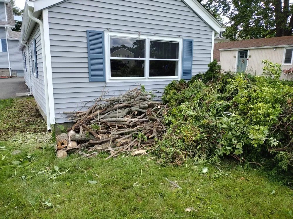 Reliable garden landscaping in Taunton, MA by Elisio Estate Maintenance