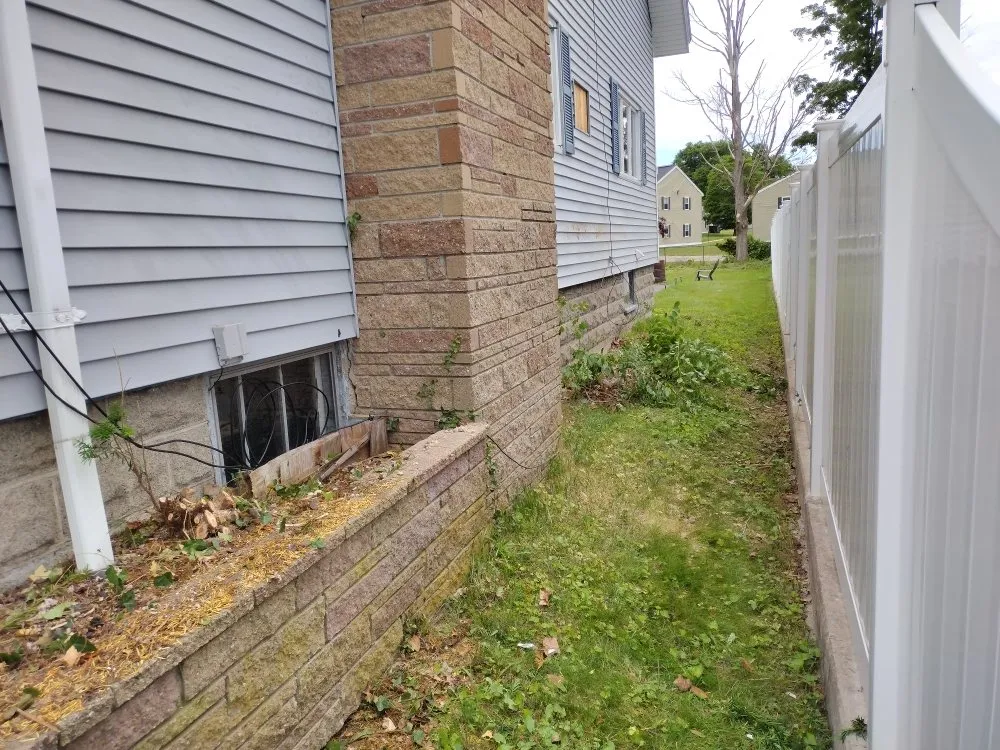 Local yard cleanup service in Taunton, MA by Elisio Estate Maintenance
