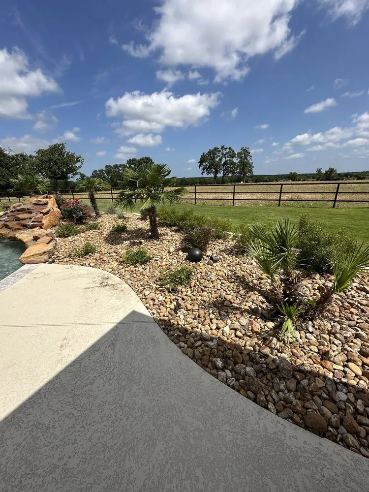 Top-rated yard maintenance experts serving Huntsville, TX - Elite 1 Landscaping