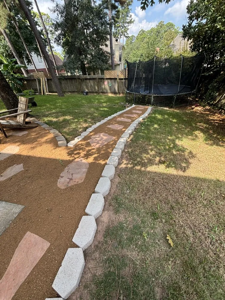 Reliable lawn mowing service in Huntsville, TX by Elite 1 Landscaping