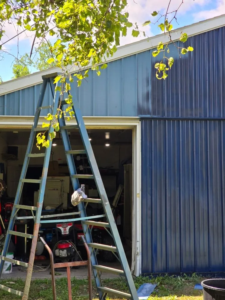 Local lawn mowing service in Erie, MI - Elite 5 Star Lawn Care