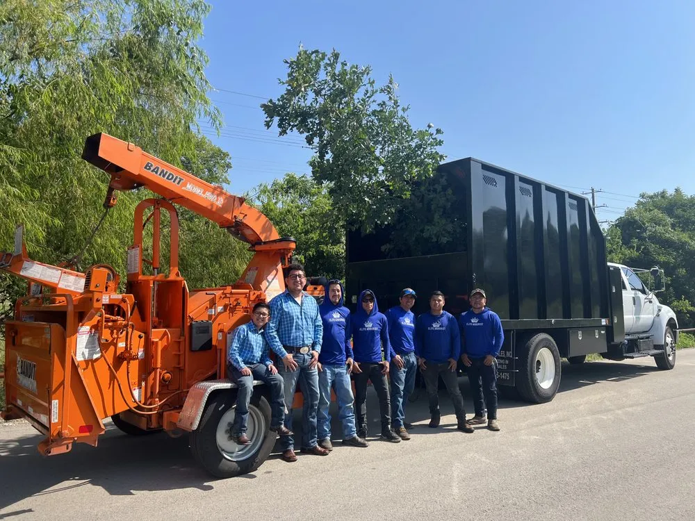 Reliable lawn mowing service for outdoor upgrades across Corinth, TX - Elite Arborist