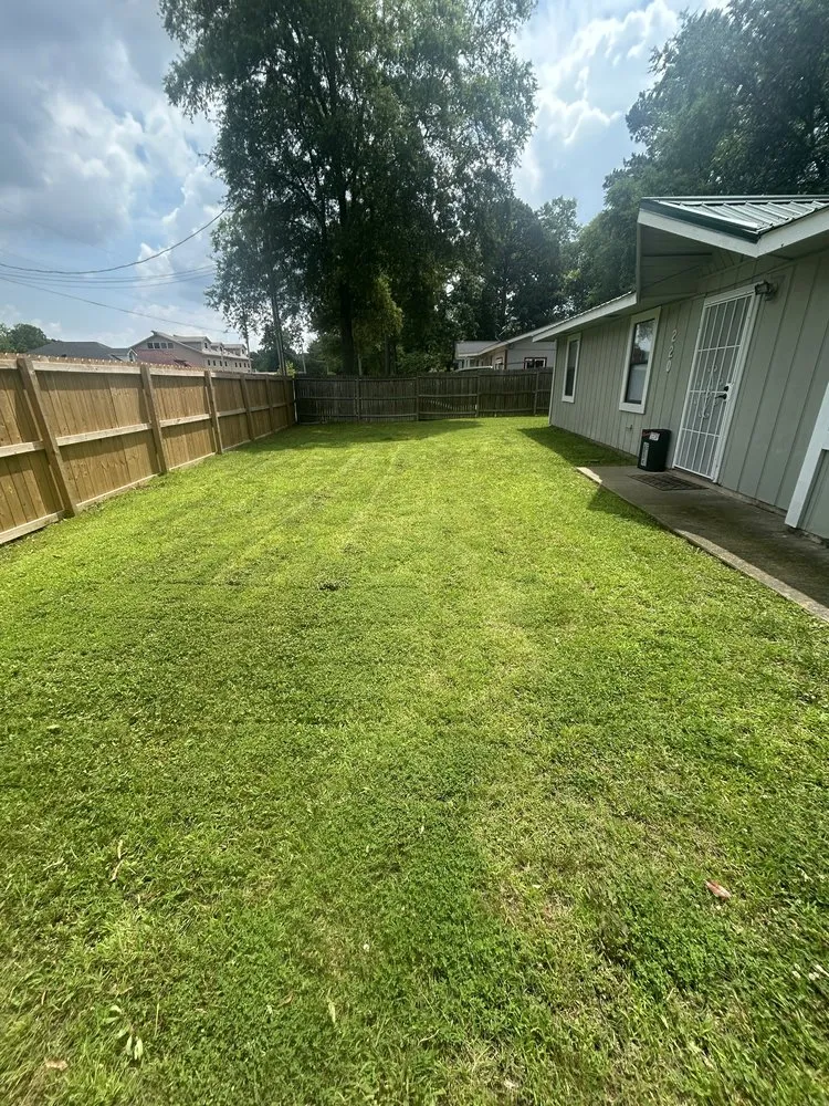Custom residential landscaping in Lonsdale, AR - Elite Clean & Care Solutions