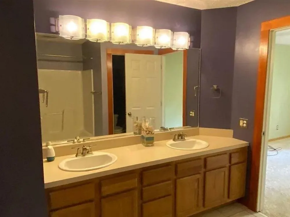 Local lawn care service for beautiful yards in Terre Haute, IN by Elite Cleaning and Moving Solution's