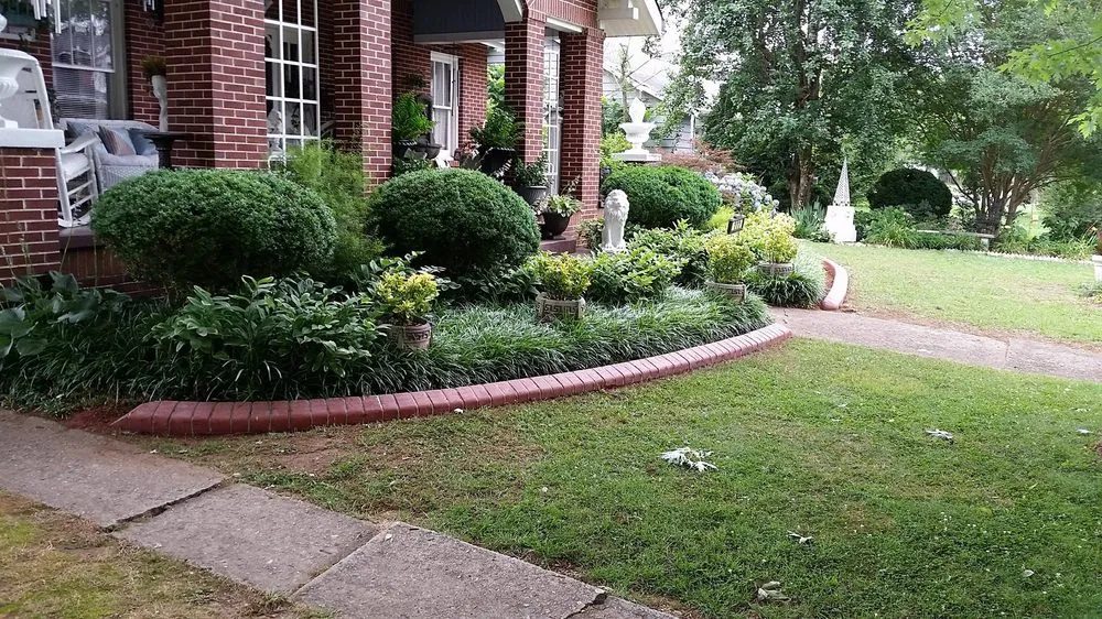 Professional landscape design in Ellijay, GA by Elite Concrete Curbing