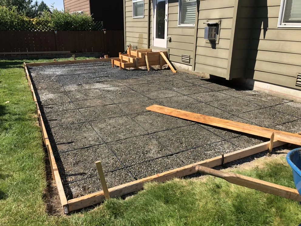 Professional garden landscaping near you in Lakewood, WA by Elite Concrete
