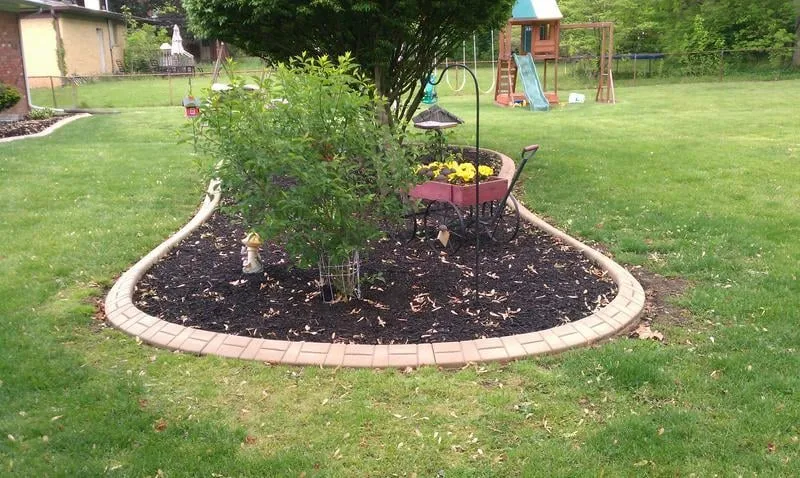 Top-rated landscape design in Columbus, IN by Elite Curb