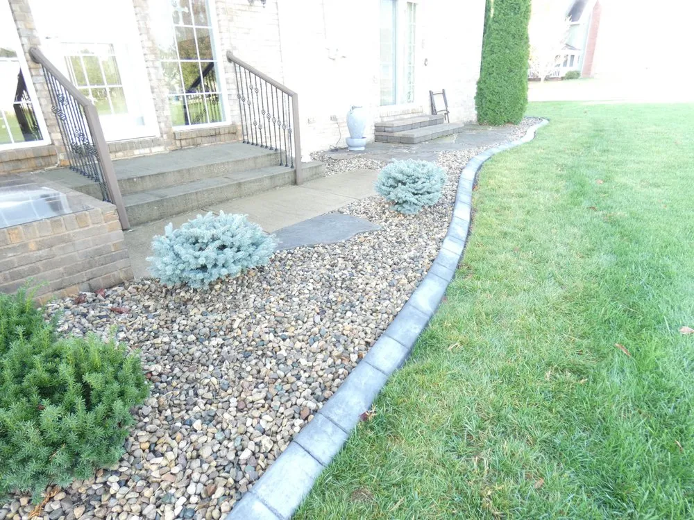 Professional lawn mowing service in Columbus, IN - Elite Curb