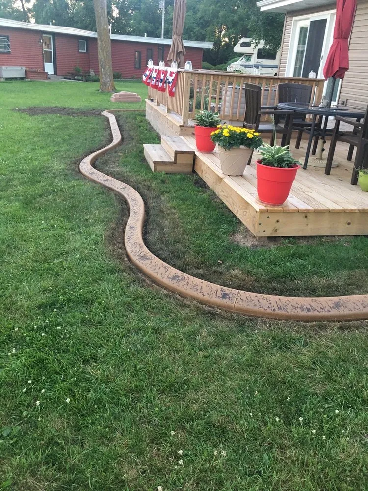 Top-rated yard maintenance for residential properties in Millersburg, IN by Elite Curbing