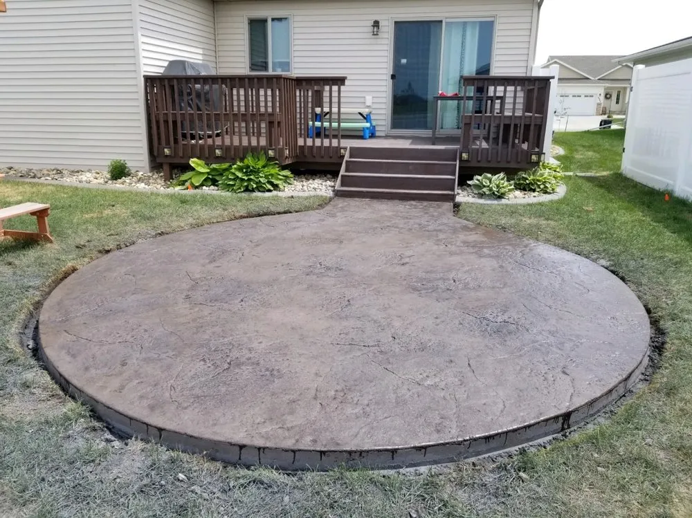 Expert landscape installation for outdoor upgrades across West Fargo, ND - Elite Curbing