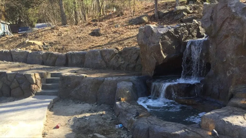 Professional yard cleanup service experts serving Willis, TX - Elite Custom StoneWorks