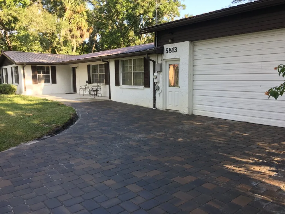 Affordable landscape installation experts serving Tampa Bay, FL - Elite Designer Landscaping