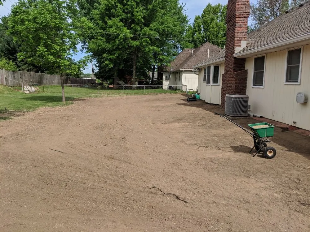 Local garden landscaping in Cleveland, MO by Elite Dirt Workz