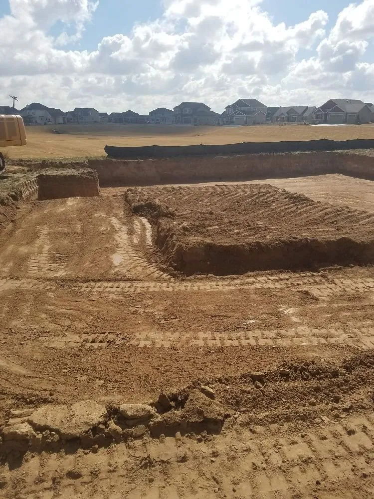 Professional residential landscaping in Cleveland, MO by Elite Dirt Workz