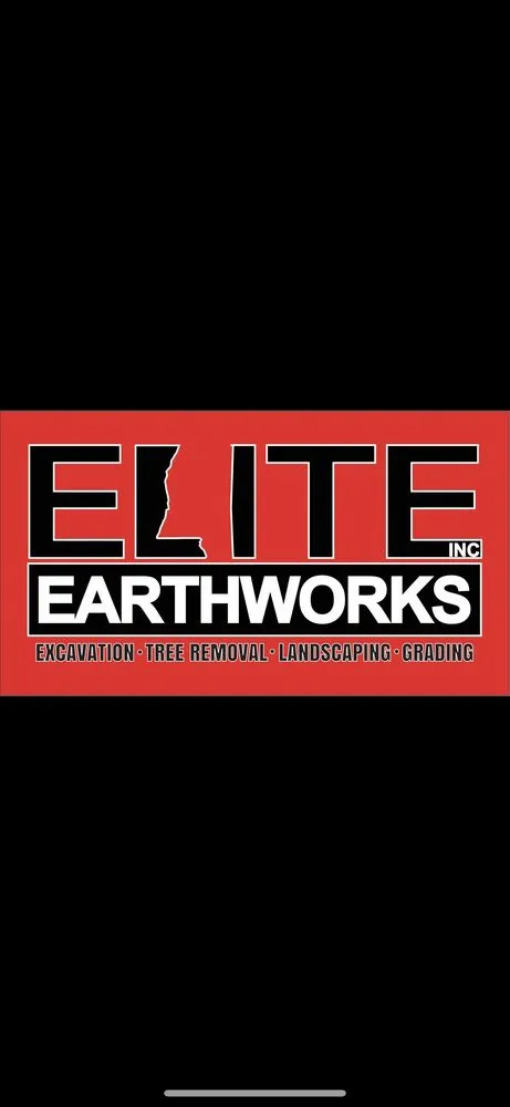 Professional lawn mowing service in Hernando, MS - Elite Earthworks