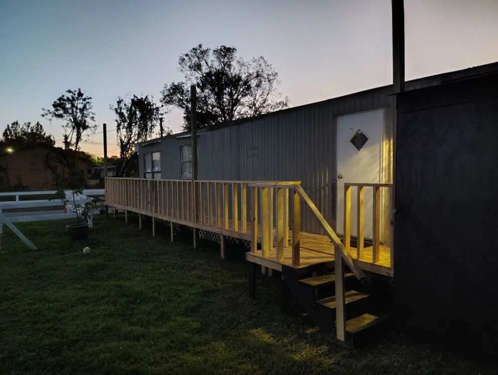 Professional landscaping services experts serving Lakeland, FL - Elite Enterprise